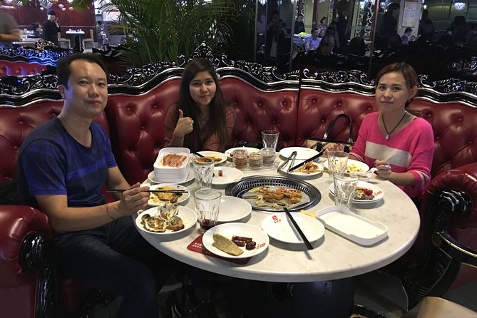 Private Nightlife Trip to See Wonderful Acrobatic Show Enjoy Delicious Barbecue Buffet Dinner - Key things that make this night out work