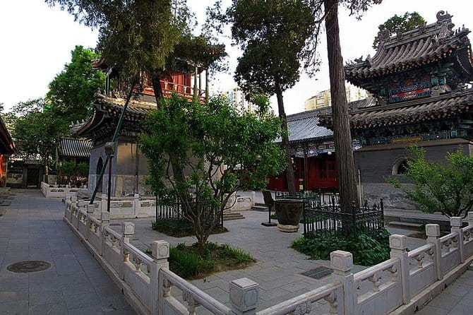 Private Temple Tour: Lama Temple, Temple of Confucius and Niujie Mosque - Private transport from inside the 4th Ring Road, the real time-saver
