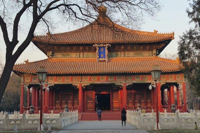Private Temple Tour: Lama Temple, Temple of Confucius and Niujie Mosque - Price value check, why $142.20 can add up