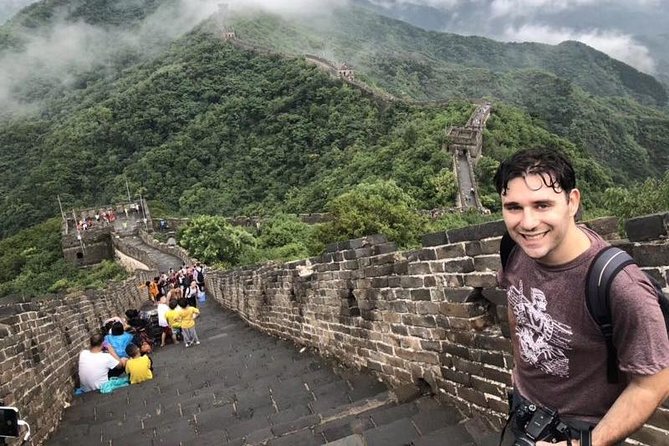 Private Tour: Mutianyu/Badaling Great Wall and Temple of Heaven - A private Beijing day that starts where you are