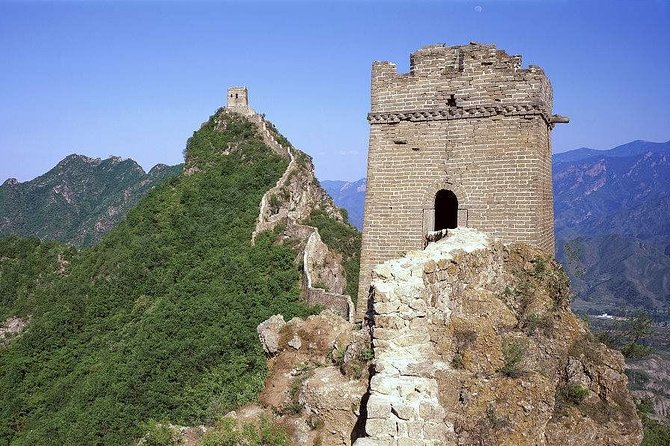 Private Tour to Gubei Water Town and Simatai Great Wall with Cable Car and Lunch - Lunch in the village, then up to Simatai by cable car