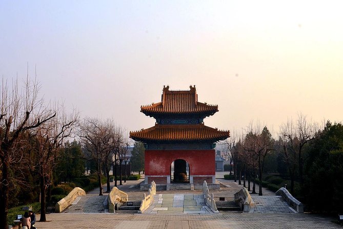 Private Transfer: Badaling Great Wall & Ming Tombs with VIP Pass - Price and logistics: what you are really paying for