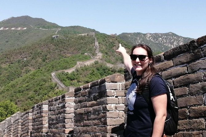 Private Transfer: Badaling Great Wall & Ming Tombs with VIP Pass - Ming Tombs: choosing Dingling and planning your time underground