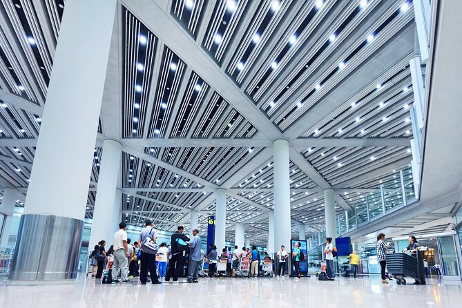 Private Transfer from Beijing Airport to Hotel with Meet & Greet - The Vehicle Sizes That Match Real Luggage and Real People