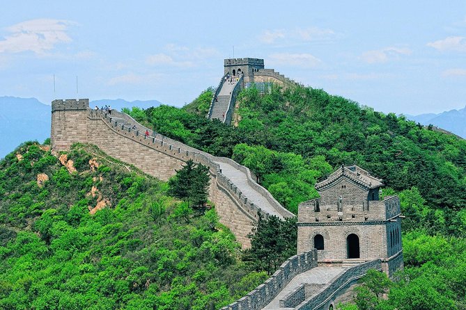 Private Transfer to Mutianyu Great Wall and Summer Palace with A Guide - What You Get for $259: Tickets, Guide, and Car Time That Add Up