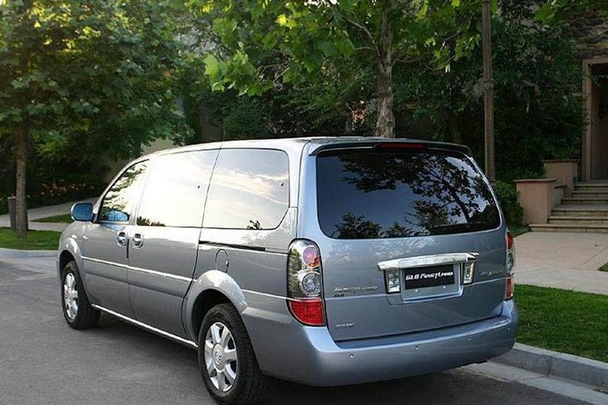 Private Transfer with Guide: Capital International Airport to Beijing Hotel - Key things that make this transfer feel worth it
