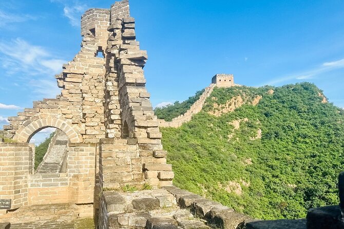 Private Trekking Day Tour to Jinshanling Great Wall - Renovated vs Wild Jinshanling: Why This Section Is Worth the Effort