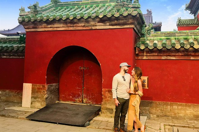 Qing Dynasty Costumes Photo Shoot at Beijing Heritage Sites - Forbidden City reality check: great views, exterior photo only