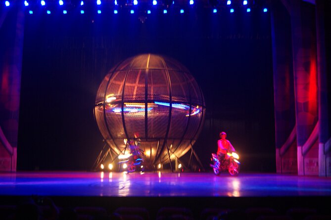Red Theatre Beijing Acrobatic Show Tickets Official Booking - Inside the Theater: What the Venue Feels Like and Why Seat Choice Matters
