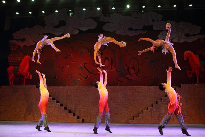 Red Theatre Beijing Acrobatic Show Tickets Official Booking - The 60-Minute Acrobatic Program: The Real Itinerary