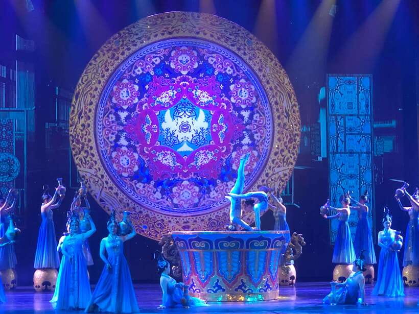 Red Theatre Beijing Acrobatics Show Ticket - Ticketing reality check: GetYourGuide QR is not your entry ticket