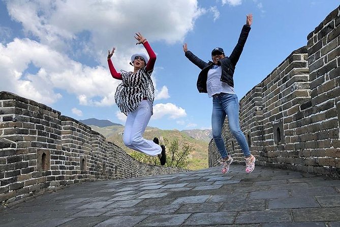 Six Days Private China Tour to Beijing Xian Shanghai Experience High-speed Train - Day 4 in Xi’an: Terracotta Warriors museum and City Wall views