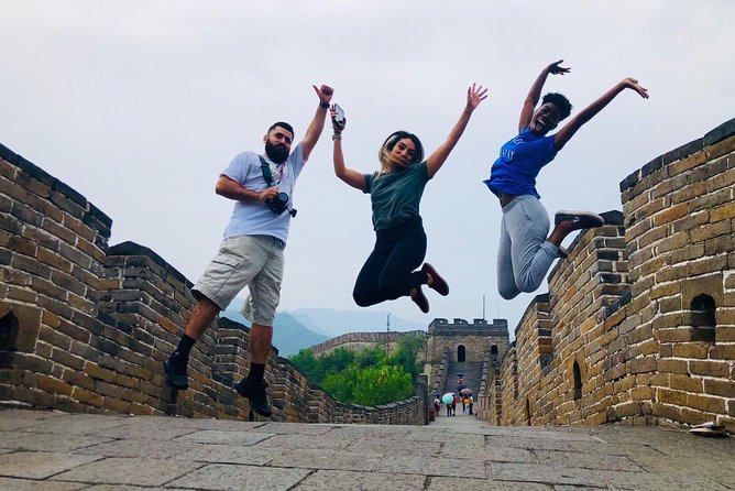 Skip-The-Line Uber Service to Great Wall of China - Why this Uber-style Wall trip feels faster than buses