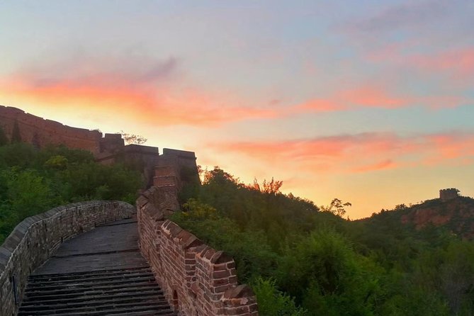 Small-Group 1-day Jinshanling Great Wall 6km Hiking tour - Why Jinshanling Feels More Like a Real Great Wall Day