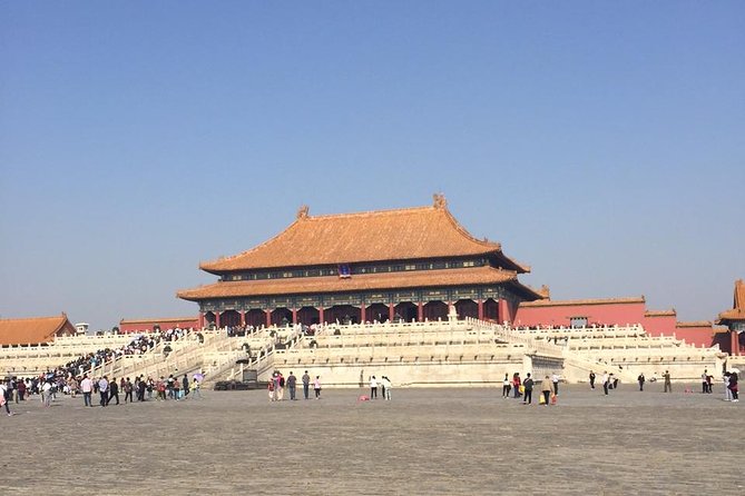 Small-Group Coach Tour: City Highlights of Beijing Including Lunch - Tiananmen Gate area, a quick orientation stop