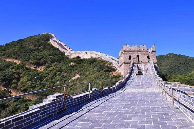 Small-Group Day Tour: Great Wall And Ming tomb - Jade gallery stop and lunch: culture, context, and an easy meal