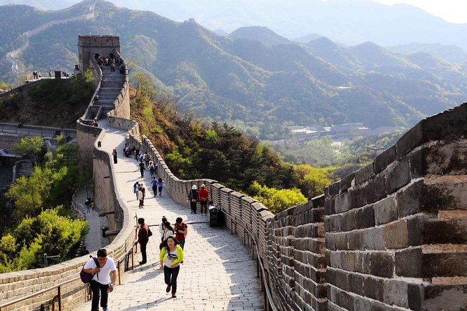 Small-Group Day Tour: Great Wall And Ming tomb - Ming Tombs at Ming Shishan Ling: short time, guided clarity