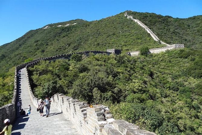 Small Group-Jinshanling Great Wall 1-day tour - The 8:00 am coach pickup, and why it makes the day work