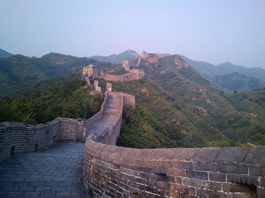 Small-Group Mutianyu Great Wall Tour With lunch And Ticket - Guide and driver quality: what makes the day feel effortless