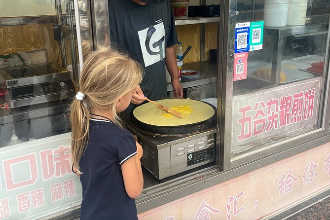 Street Food in Beijing Hutongs by Bike - How the street-food tastings work in real hutongs