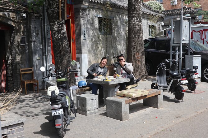 Street Food in Beijing Hutongs by Bike - Guides who actually set the tone: Dominic, Shao, Xin, and Shin