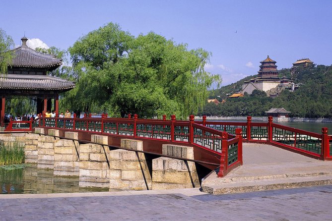 Summer Palace and Hot Spring Private Tour from Beijing - Private guide value: when Jack or Linda makes the day easier