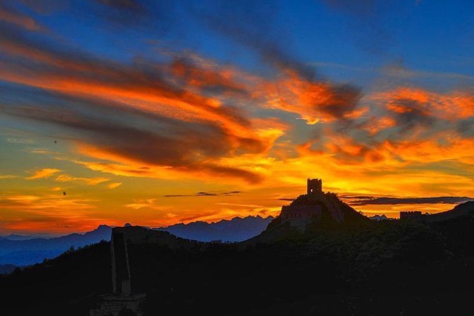 Sunrise on MuTianYu GreatWall Trip Taxi English Cab Driver-TR APP - Your Best Move for Photos and Walking