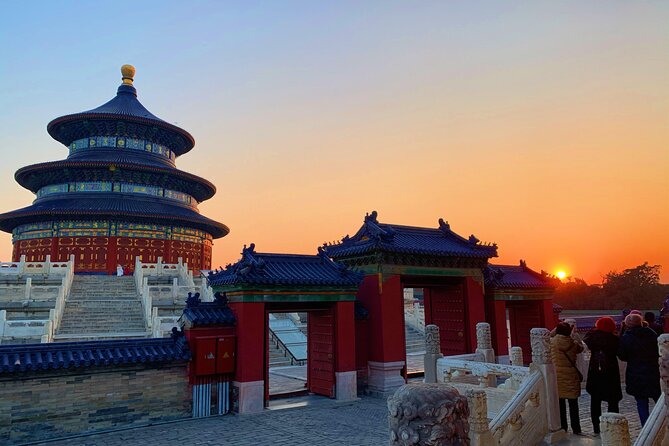 Temple of Heaven Morning Walking Tour with Ticket - Why the Temple of Heaven feels different at 9:00 am