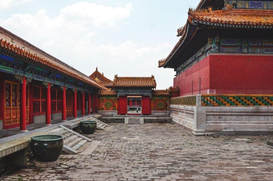 Temple of Heaven, Summer Palace&Forbidden City Private Tour - Forbidden City courtyards along the middle axis, not a quick circuit