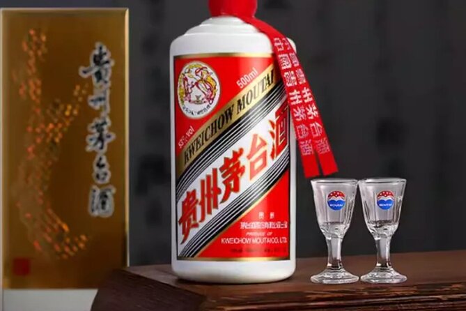 Tipsy Travel: Beijing Local Food and Bar Crawl night in Hutong - Baochao Hutong secret-club stop, where the route is part of the fun