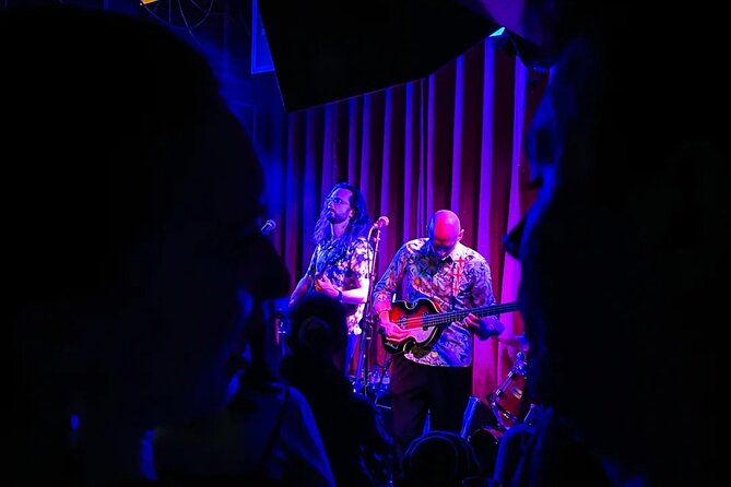 Tipsy Travel: Beijing Local Food and Bar Crawl night in Hutong - How the timing and route style changes your experience