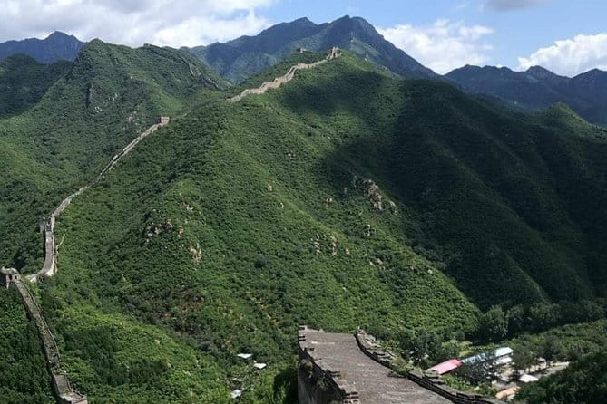 Wild Huanghuacheng Great Wall Private Half Day Tour - Why Wild Huanghuacheng feels different from the famous stretches